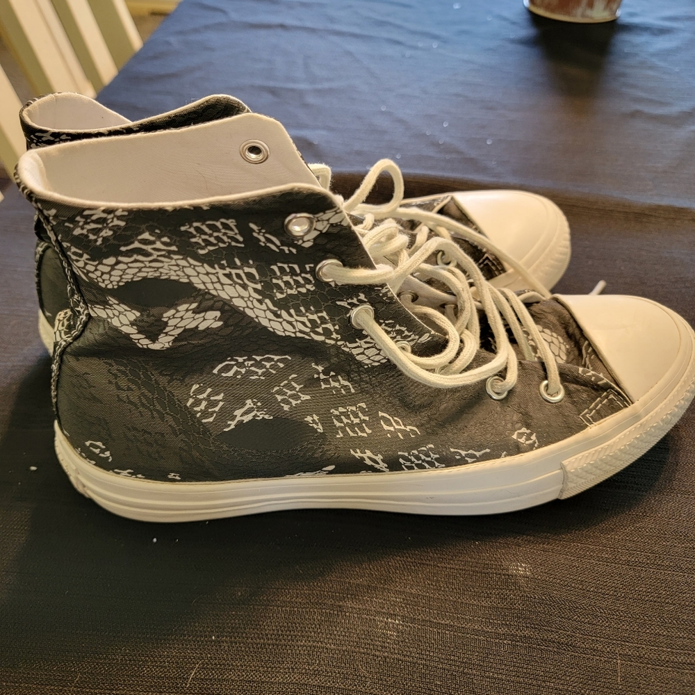 Snakeskin Pattern Converse - Picture 2 of 4
